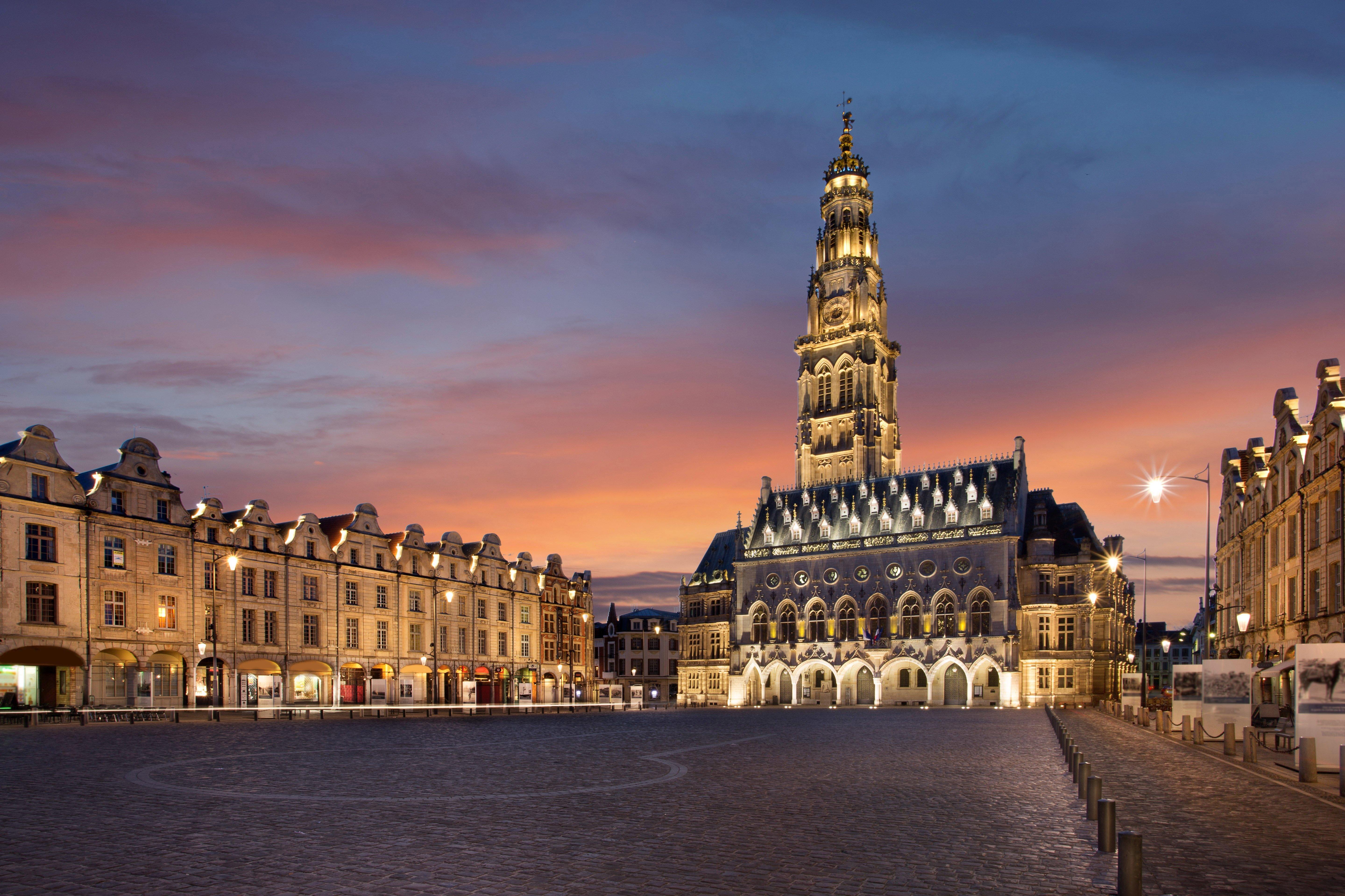 Holiday Inn Express Arras By Ihg Eksteriør billede