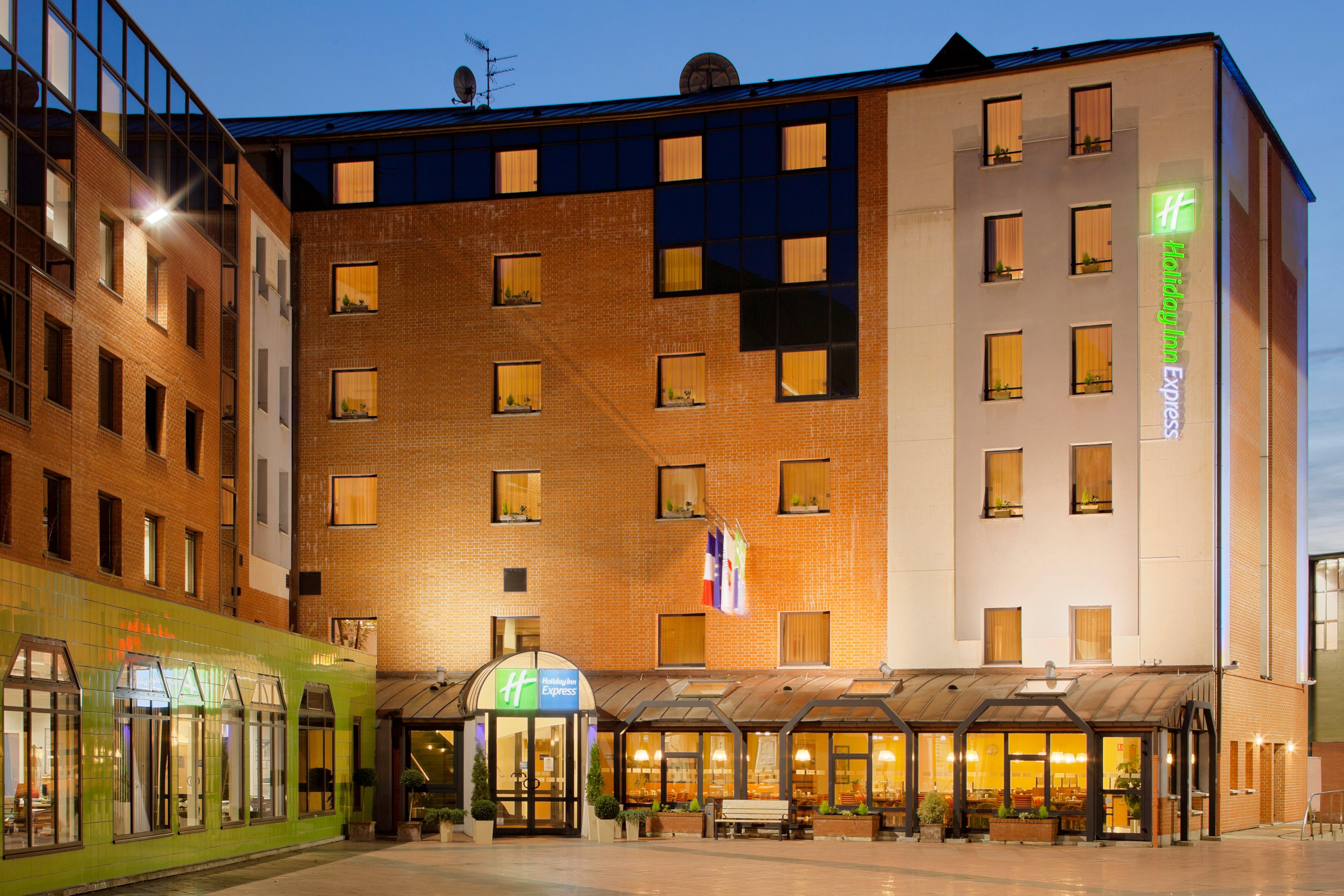 Holiday Inn Express Arras By Ihg Eksteriør billede