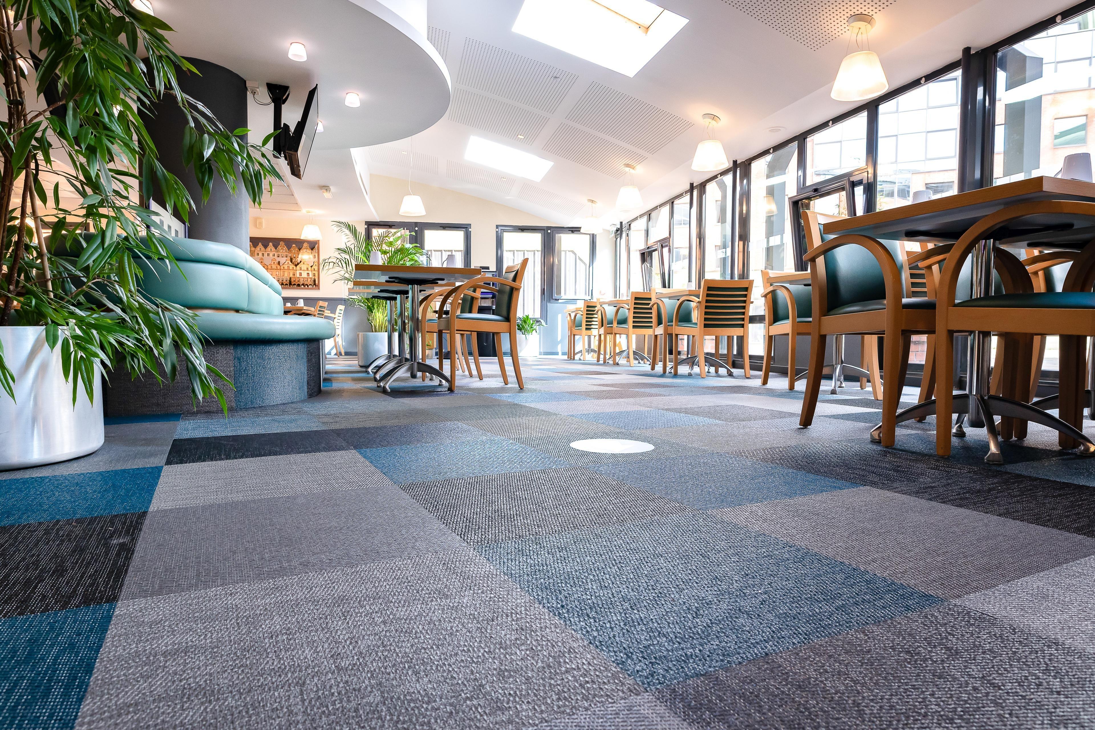 Holiday Inn Express Arras By Ihg Eksteriør billede