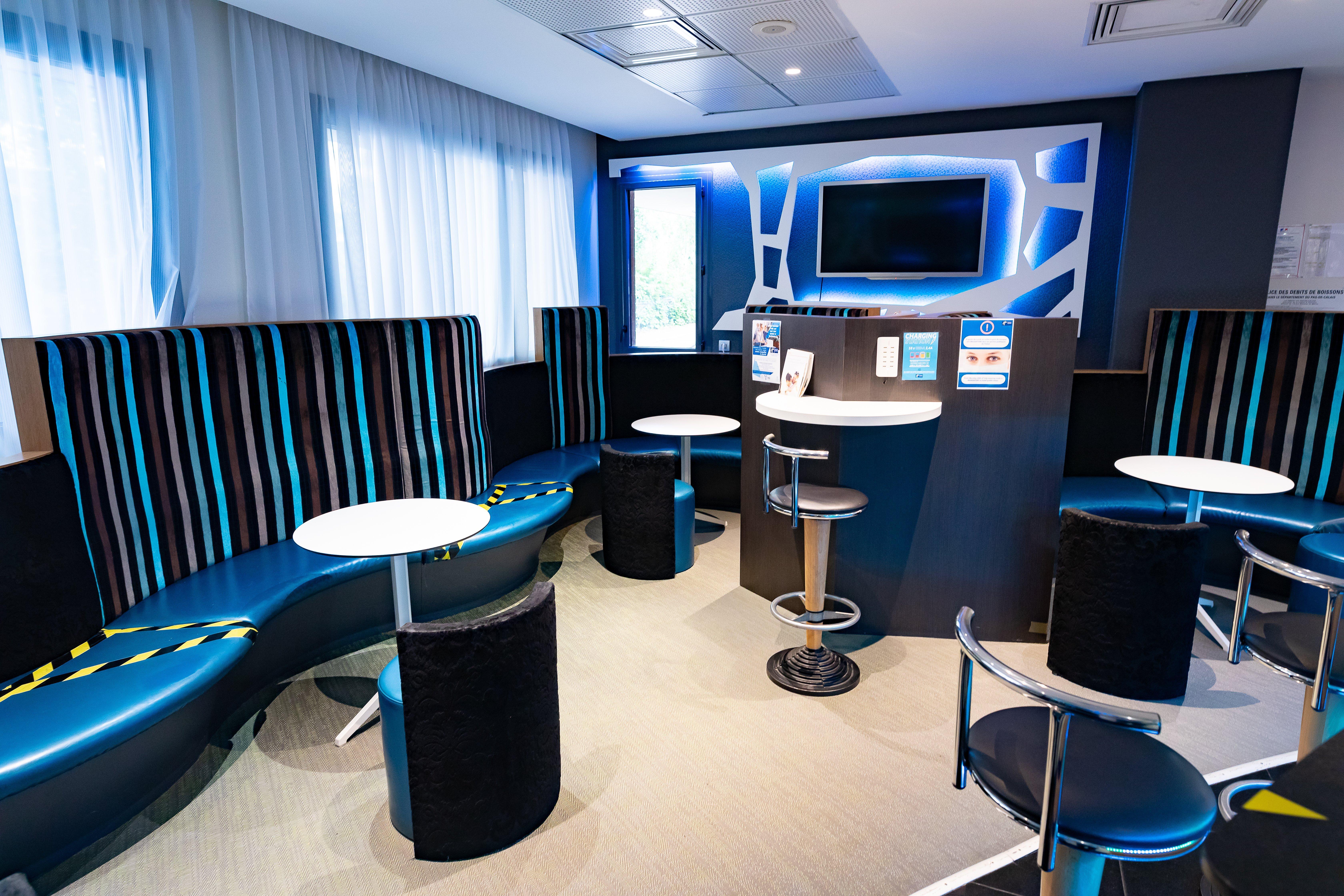 Holiday Inn Express Arras By Ihg Eksteriør billede