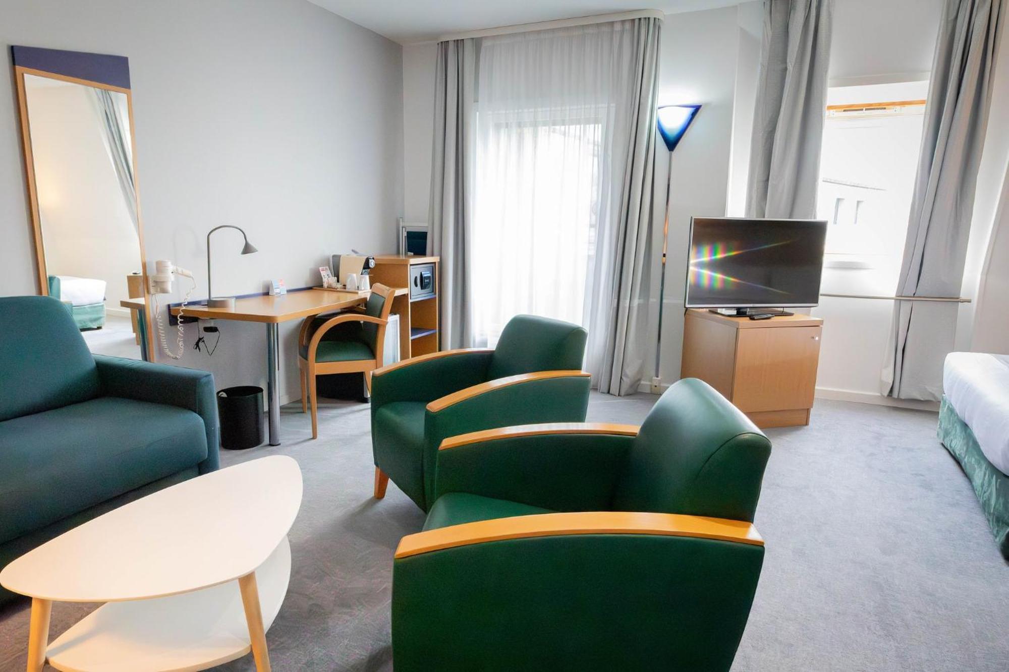Holiday Inn Express Arras By Ihg Eksteriør billede